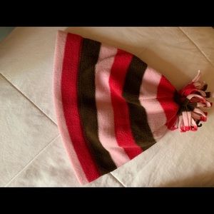 Winter items ( hats, gloves, scarf)